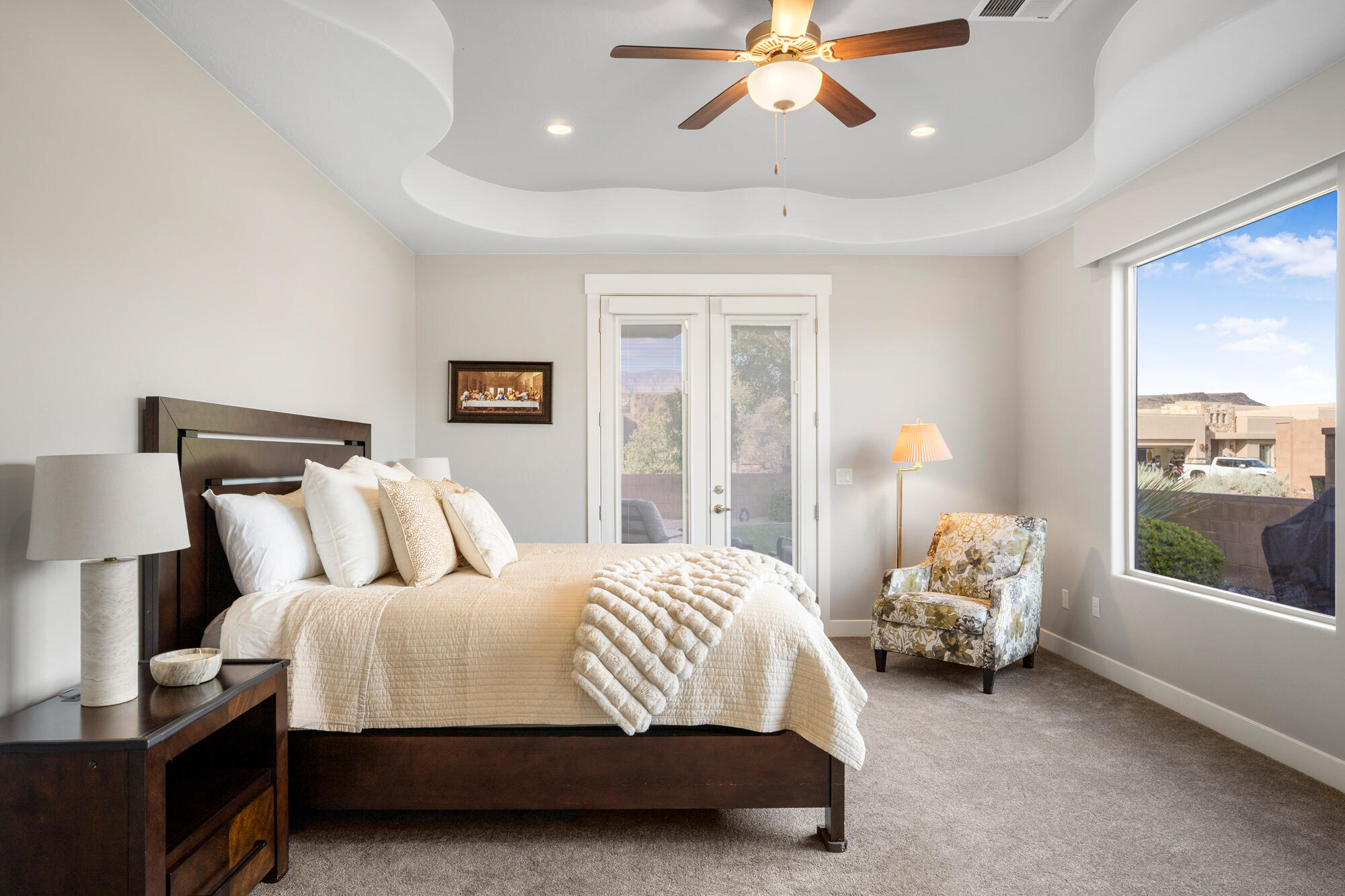 LEDGES OF SG WHITE ROCKS - Residential