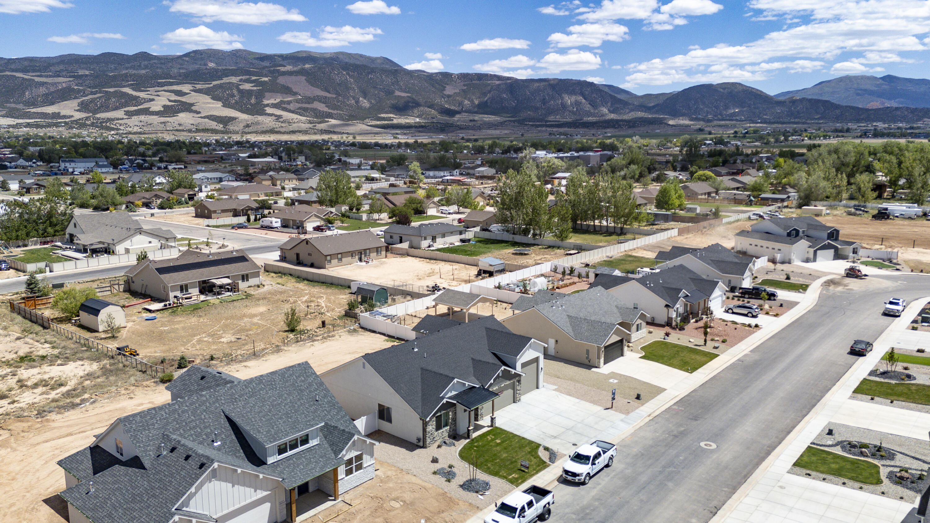 PINE VIEW ESTATES - Land