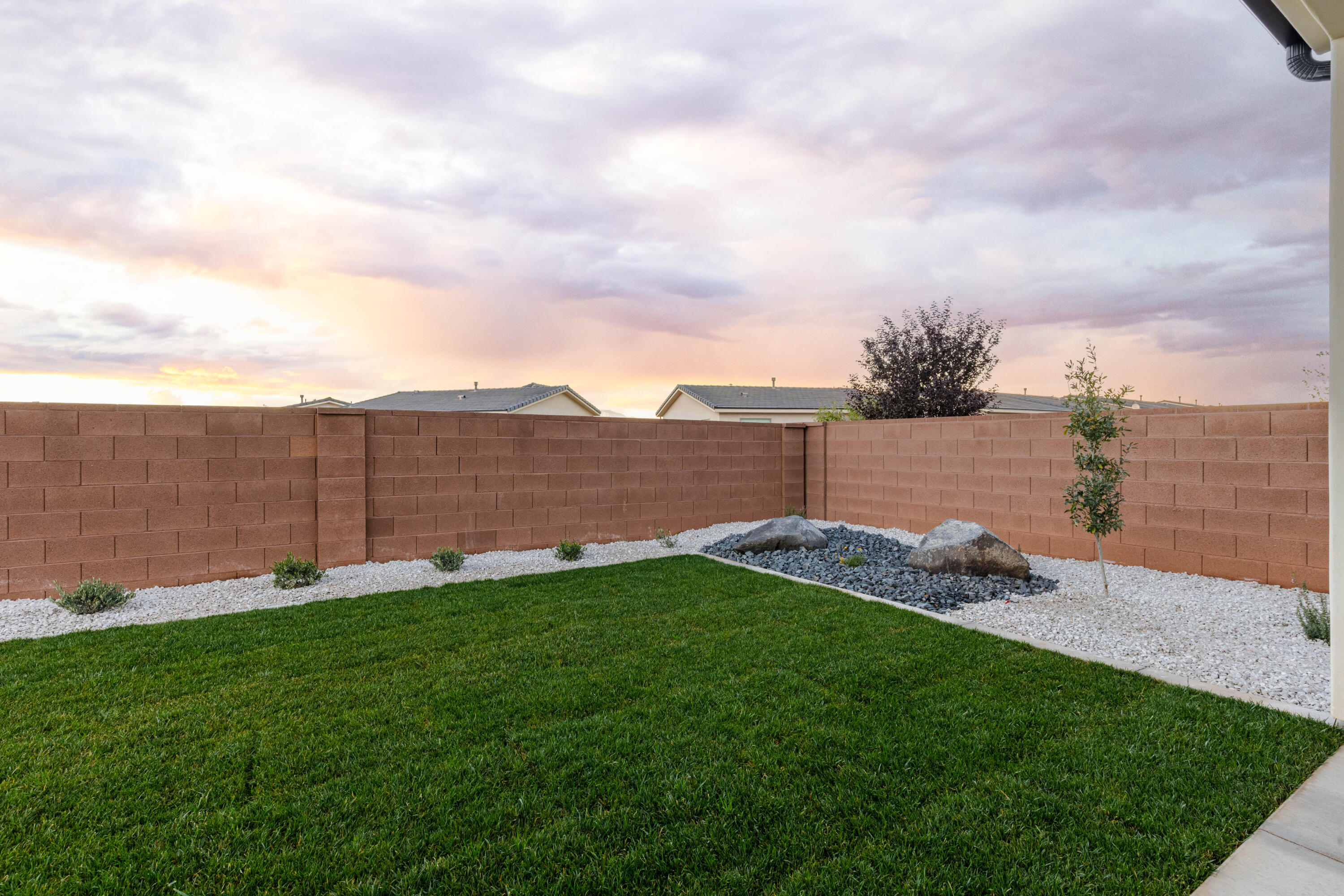 DESERT RESERVE - Residential