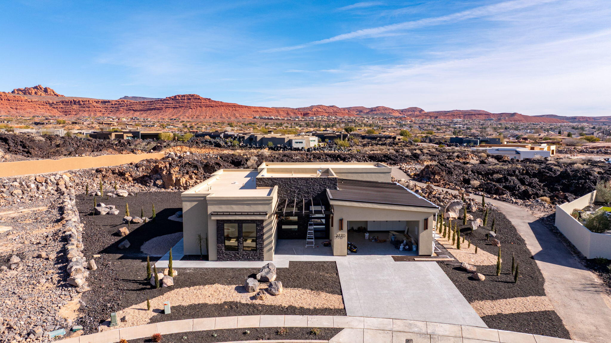 POINT AT SNOW CANYON - Residential