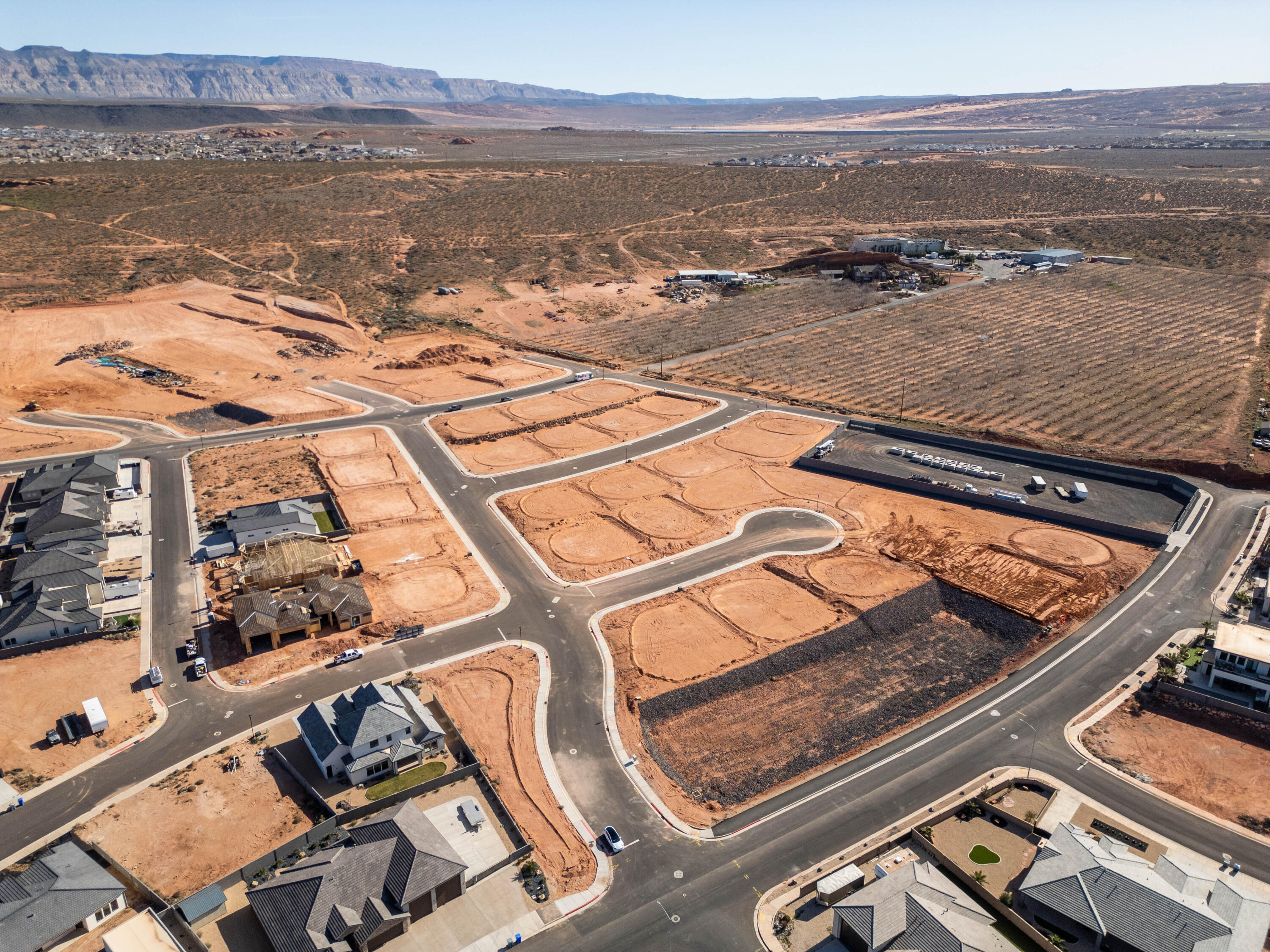 SAND HOLLOW VILLAGE - Land