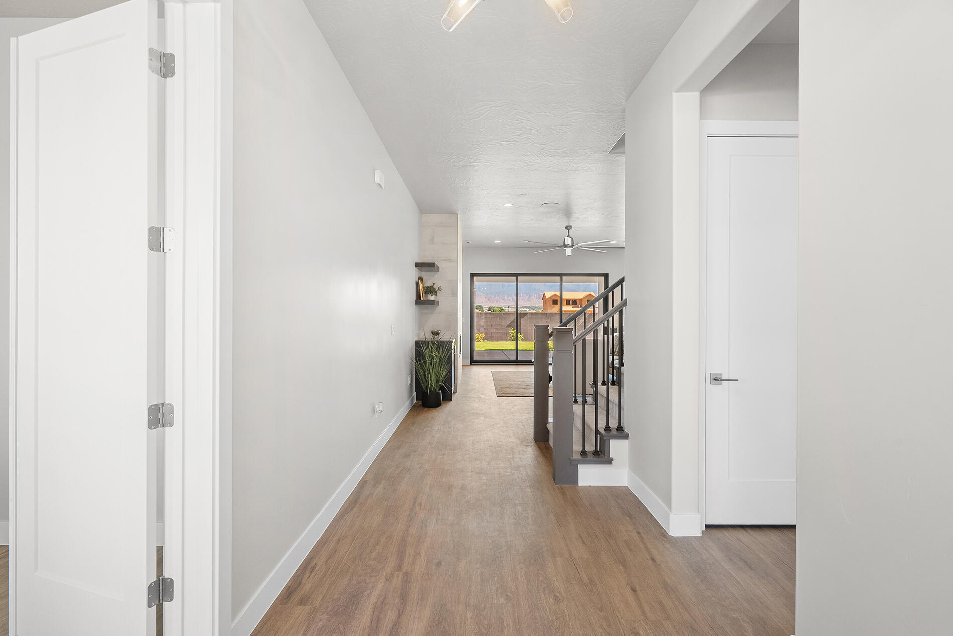 FRANKLIN FIELDS - Residential