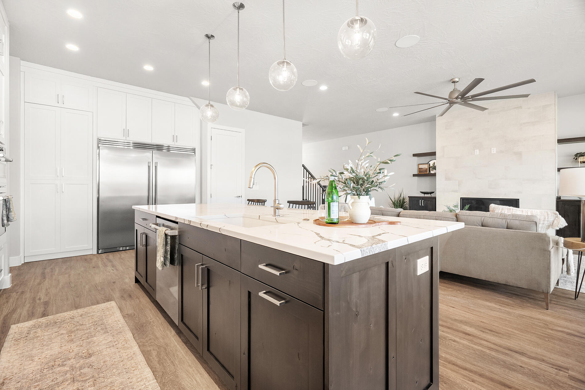 FRANKLIN FIELDS - Residential