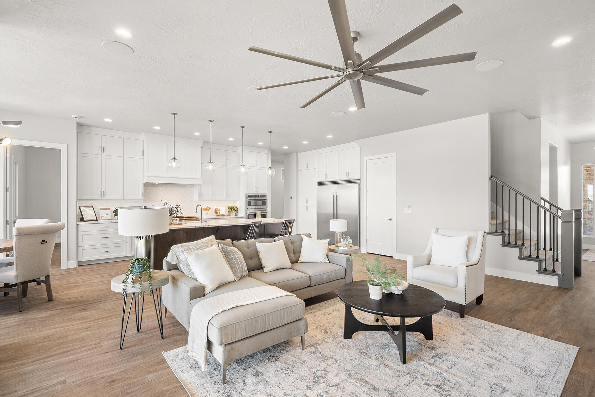 FRANKLIN FIELDS - Residential