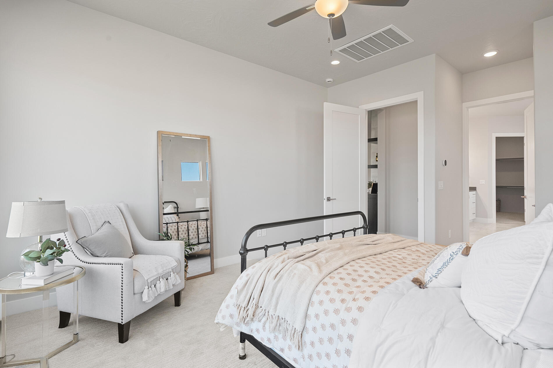 FRANKLIN FIELDS - Residential