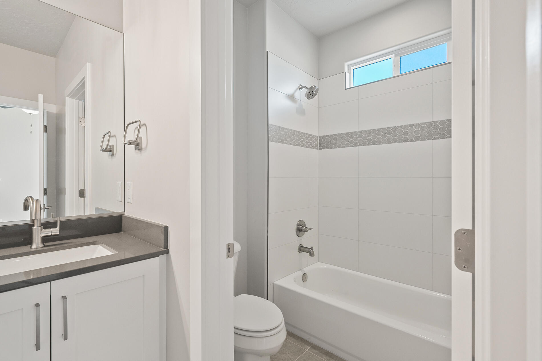FRANKLIN FIELDS - Residential