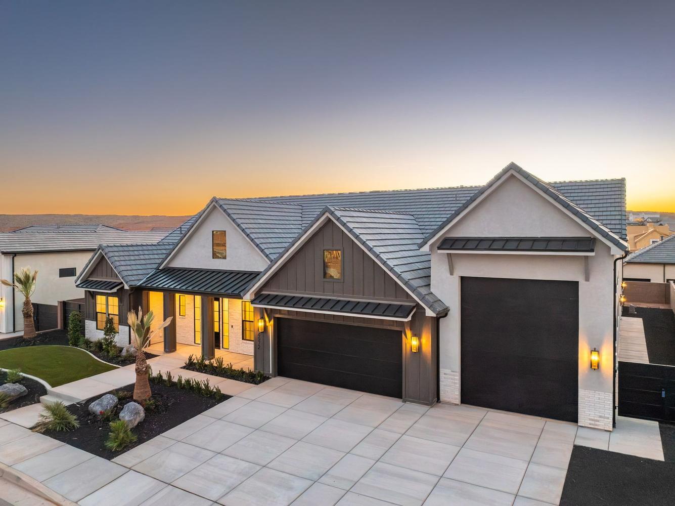 LAKESIDE AT STUCKI FARMS - Residential
