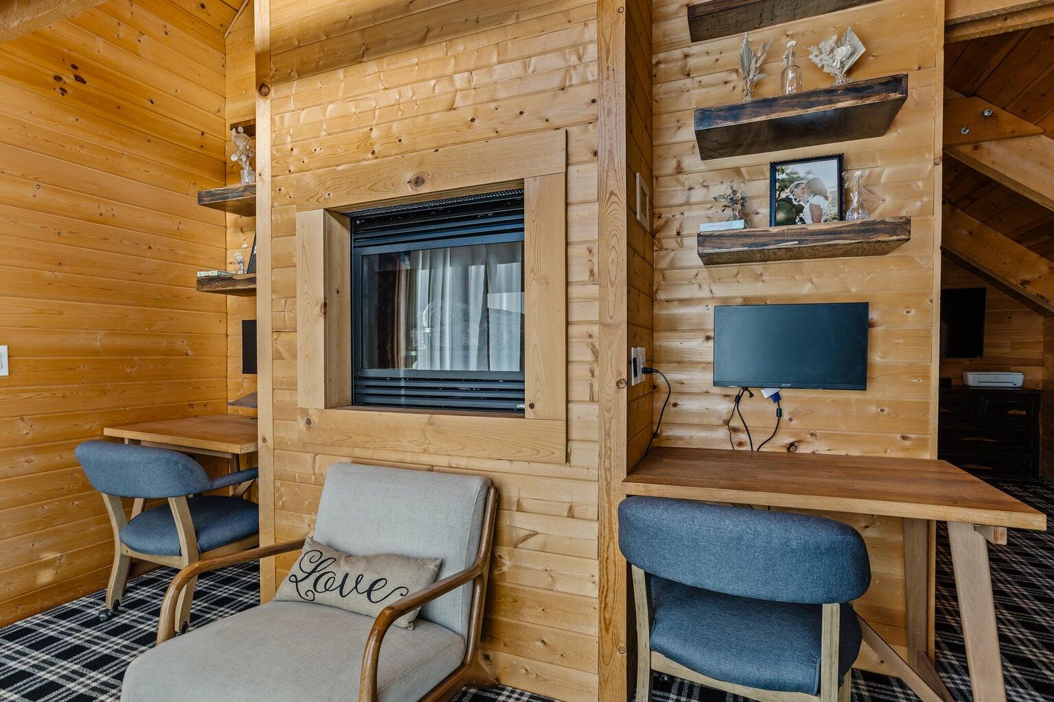 VIRGIN TOWNSITE - Residential