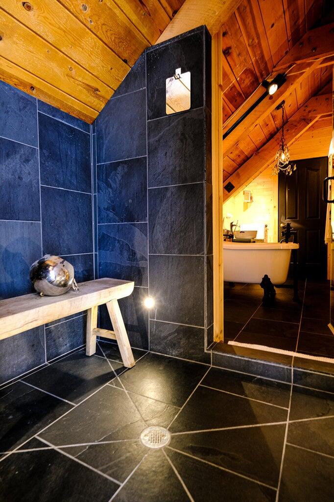 VIRGIN TOWNSITE - Residential