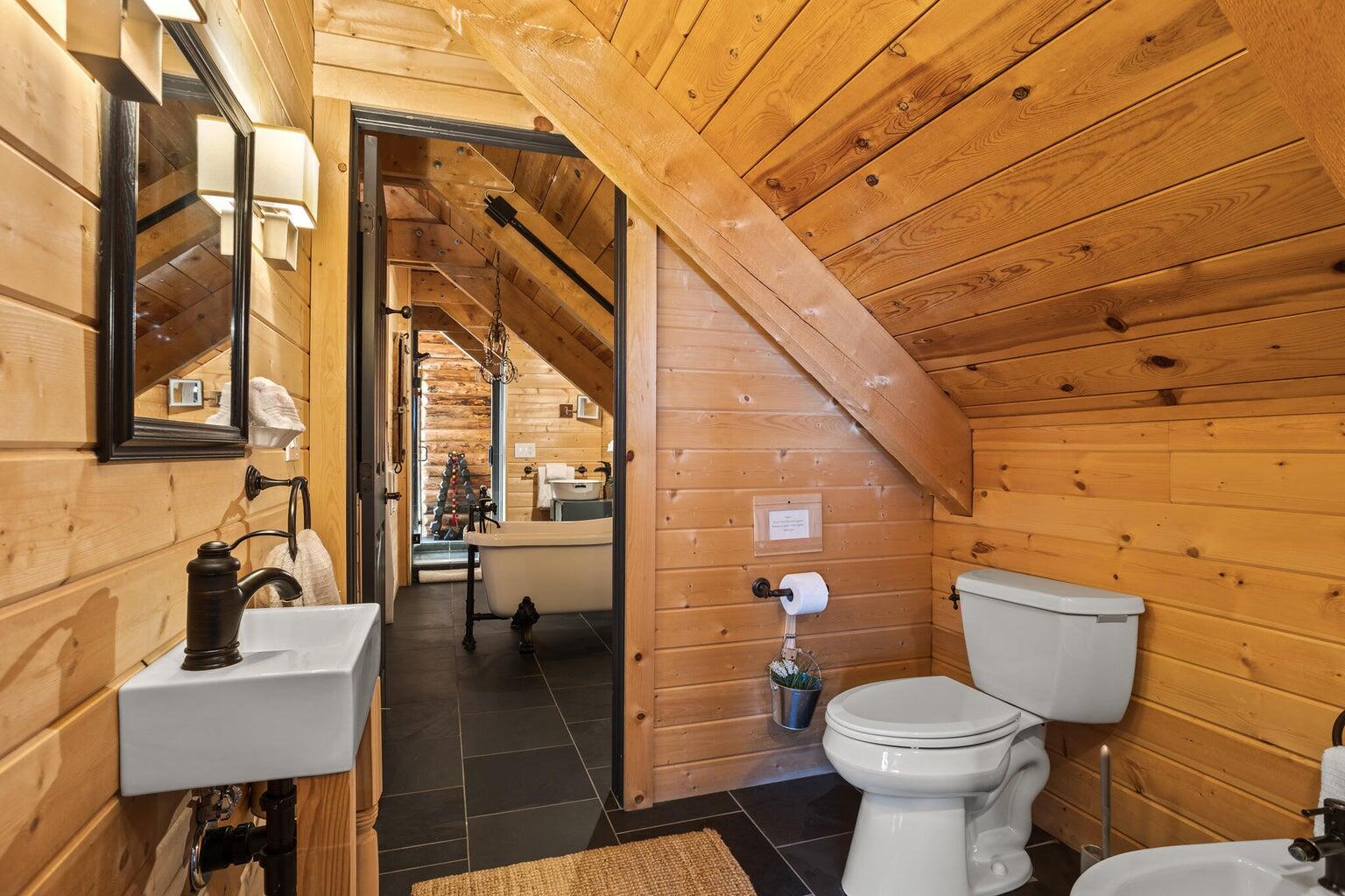VIRGIN TOWNSITE - Residential