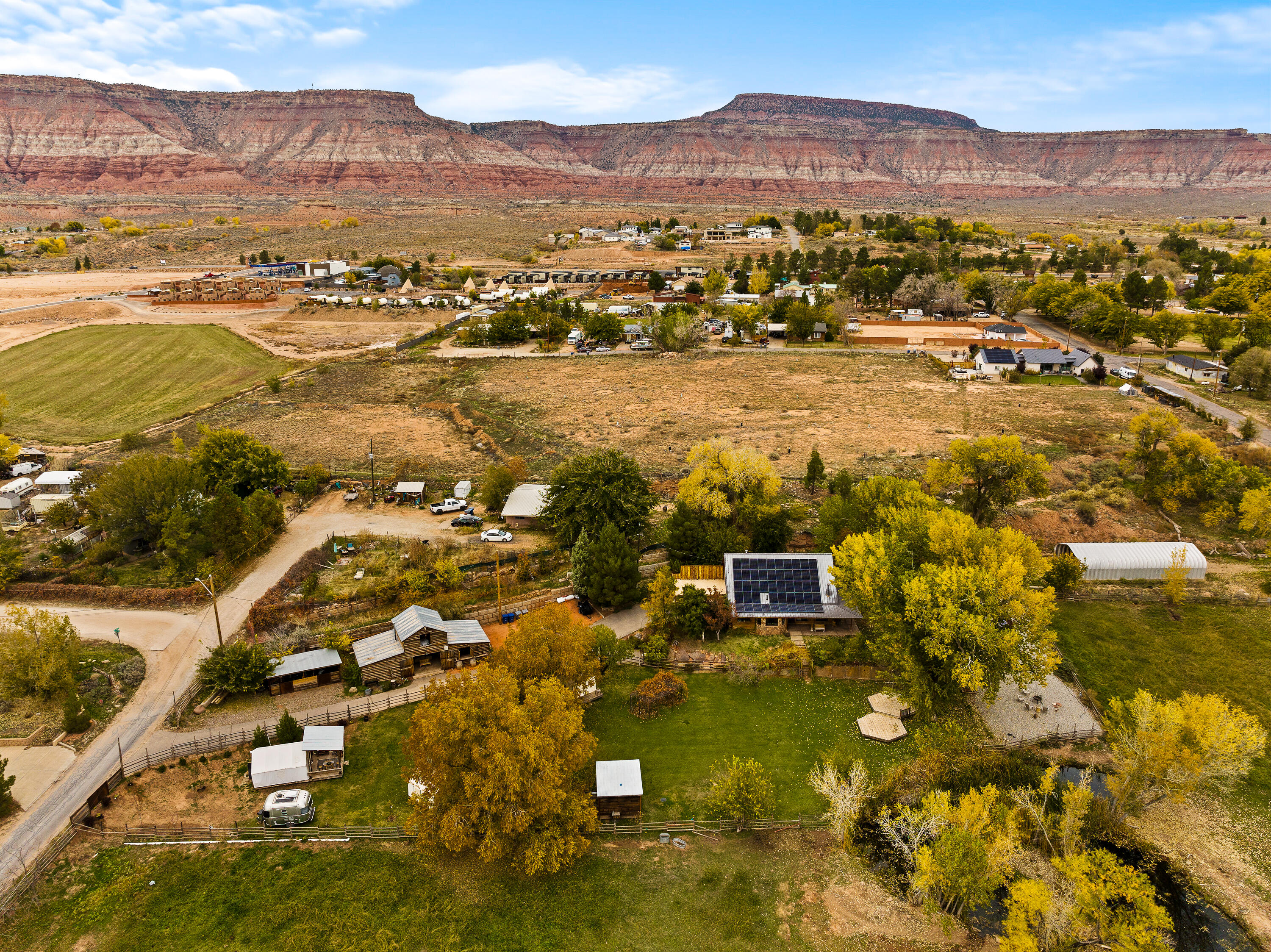 VIRGIN TOWNSITE - Residential