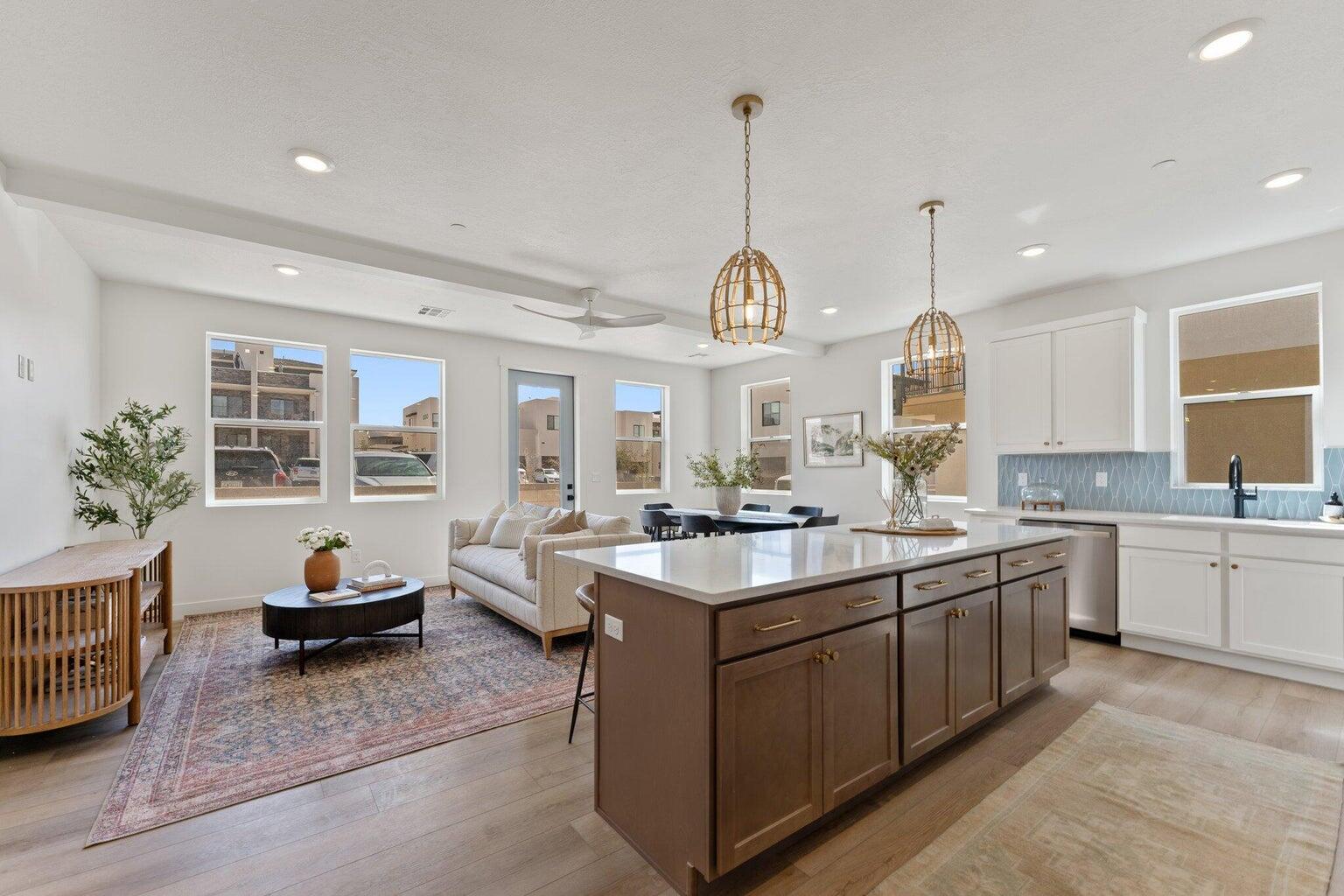 DESERT COLOR RESORT - Residential