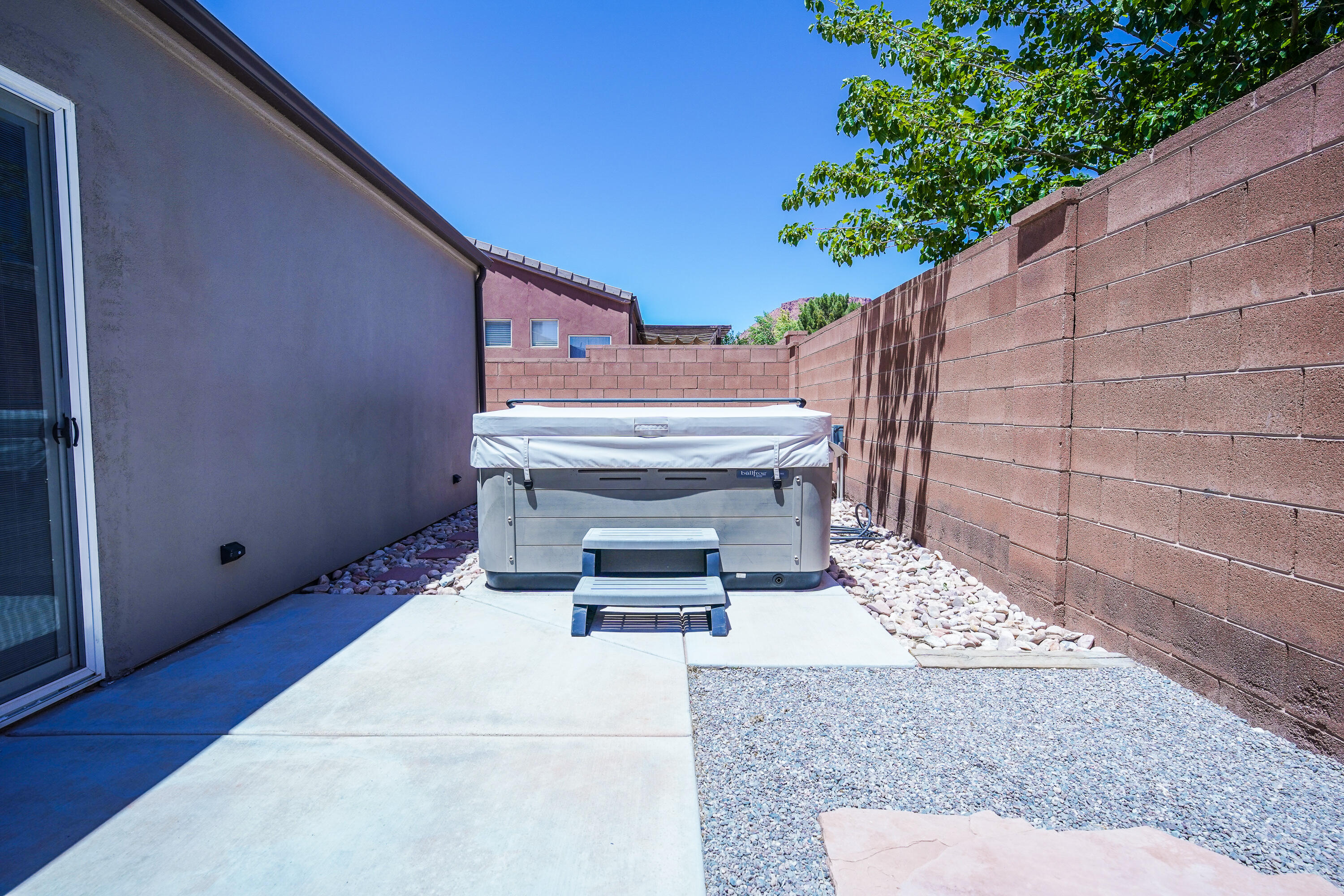 RED ROCK CANYON - Residential