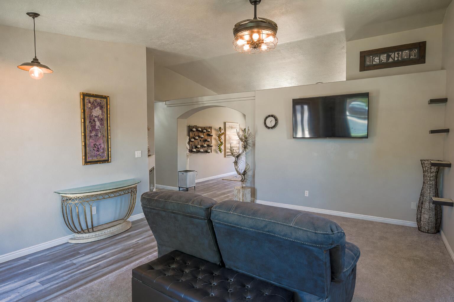 RED ROCK CANYON - Residential