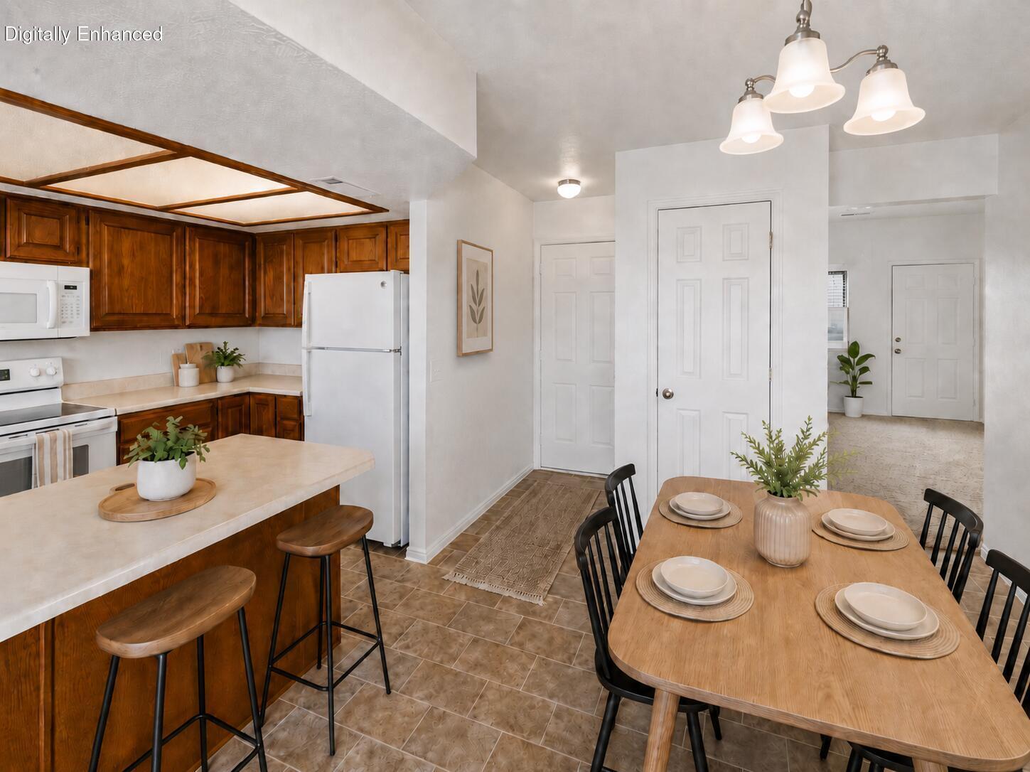 SPANISH PALMS TOWNHOMES - Residential