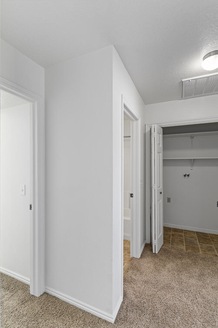 SPANISH PALMS TOWNHOMES - Residential