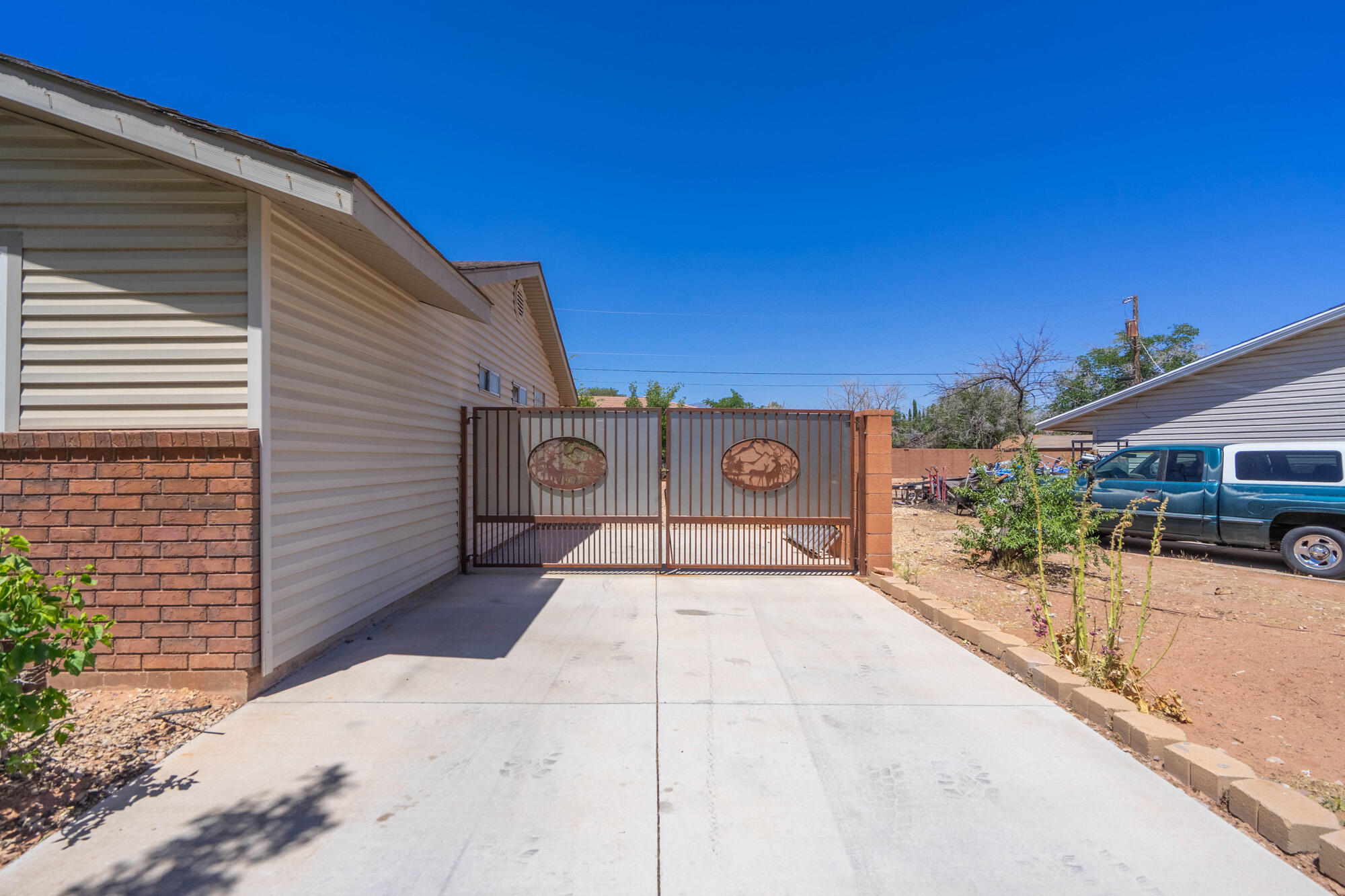 SANTA CLARA HEIGHTS - Residential
