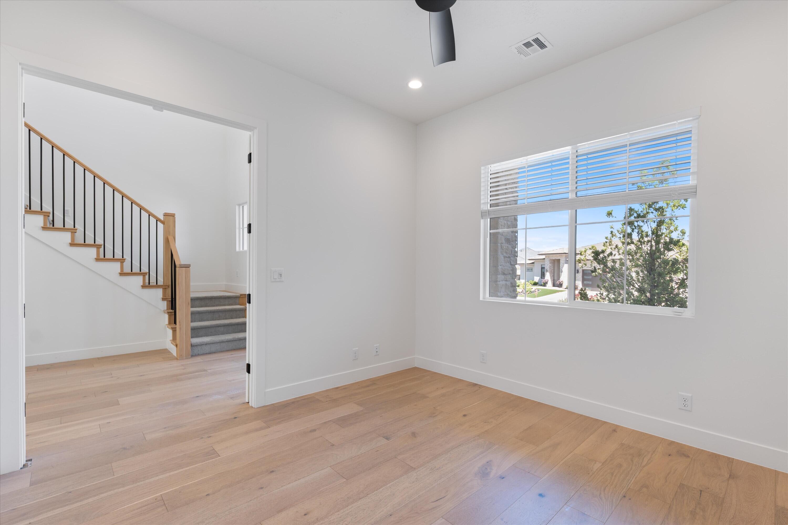 HEIGHTS AT WASHINGTON BENCH - Residential