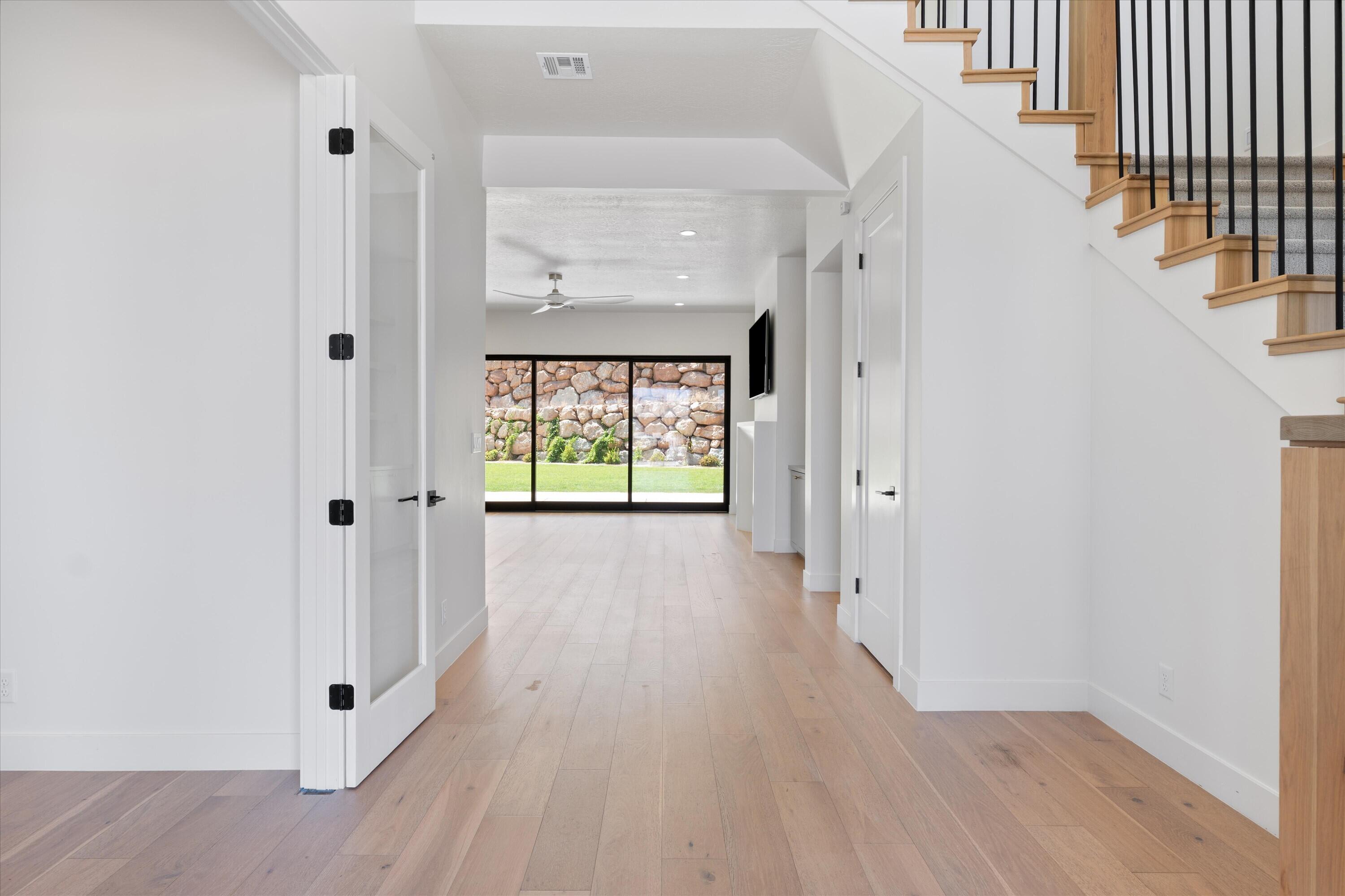 HEIGHTS AT WASHINGTON BENCH - Residential