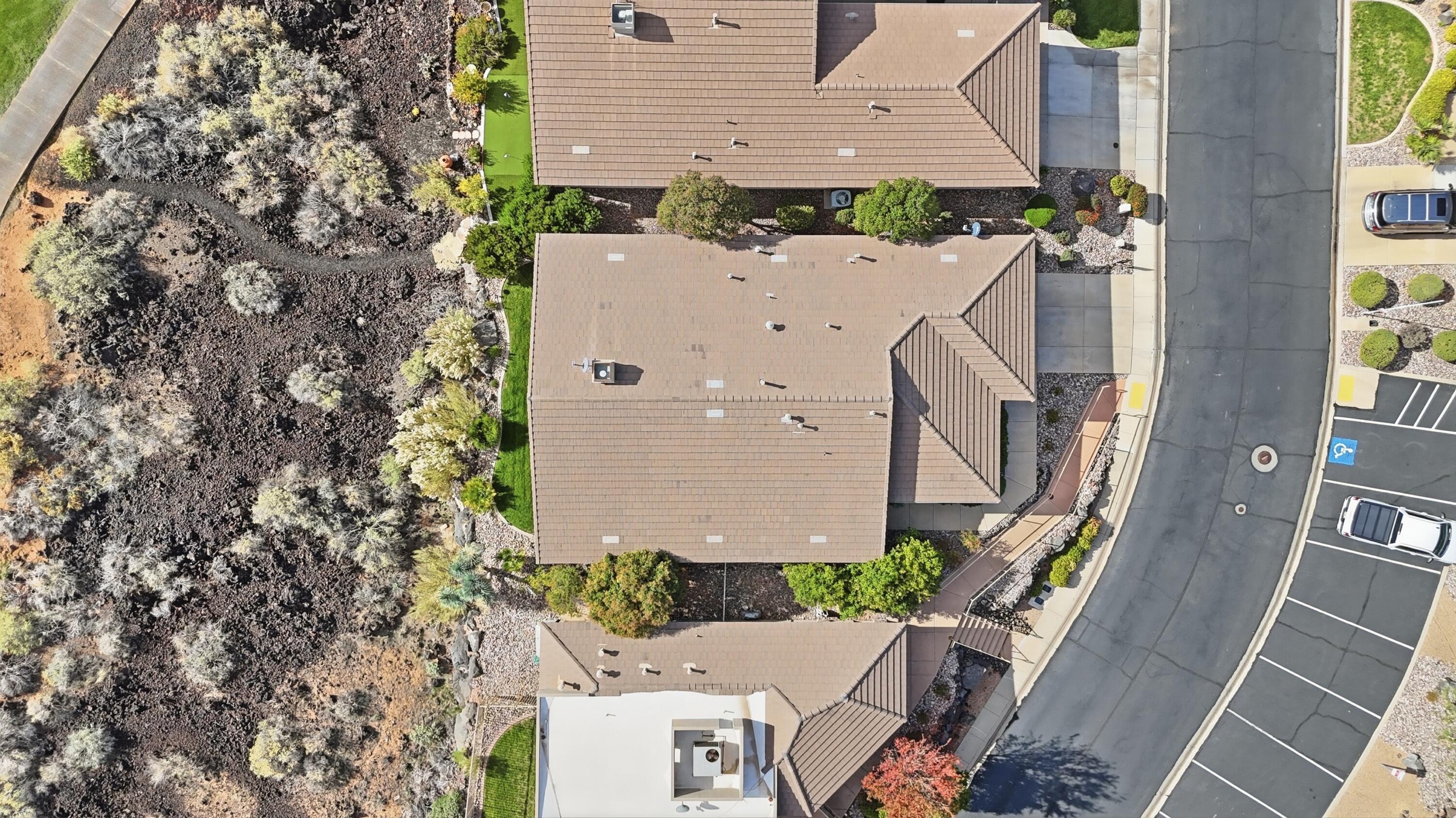 WAILEA FALLS AT STONEBRIDGE - Residential