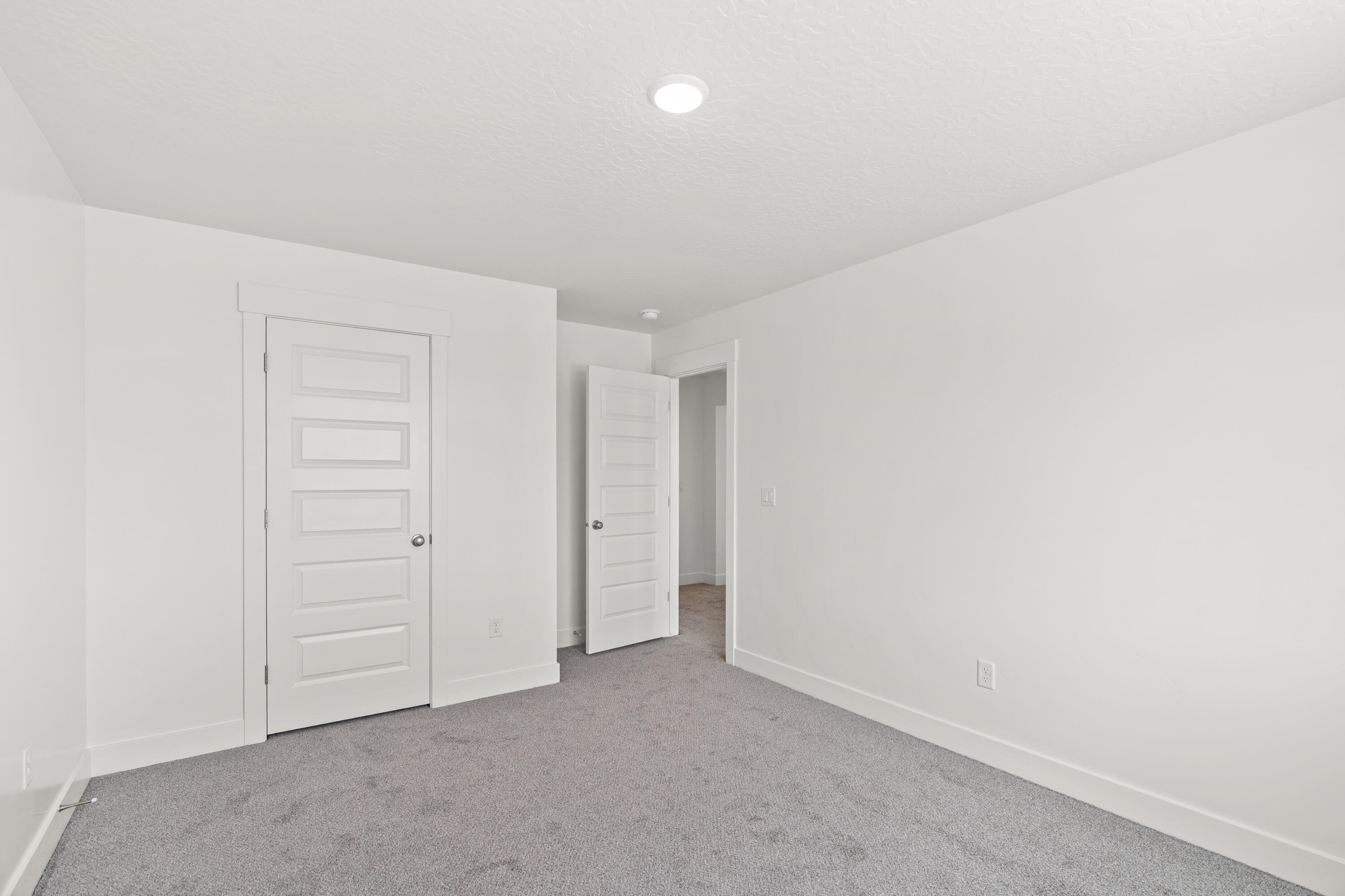 STRAWBERRY FIELDS ESTATES - Residential