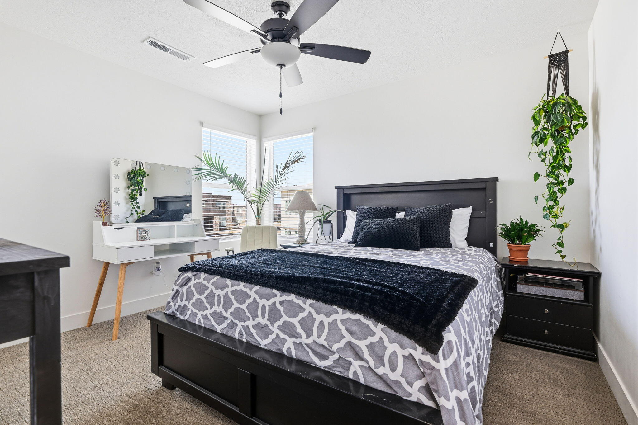 DESERT COLOR SAGE HAVEN - Residential