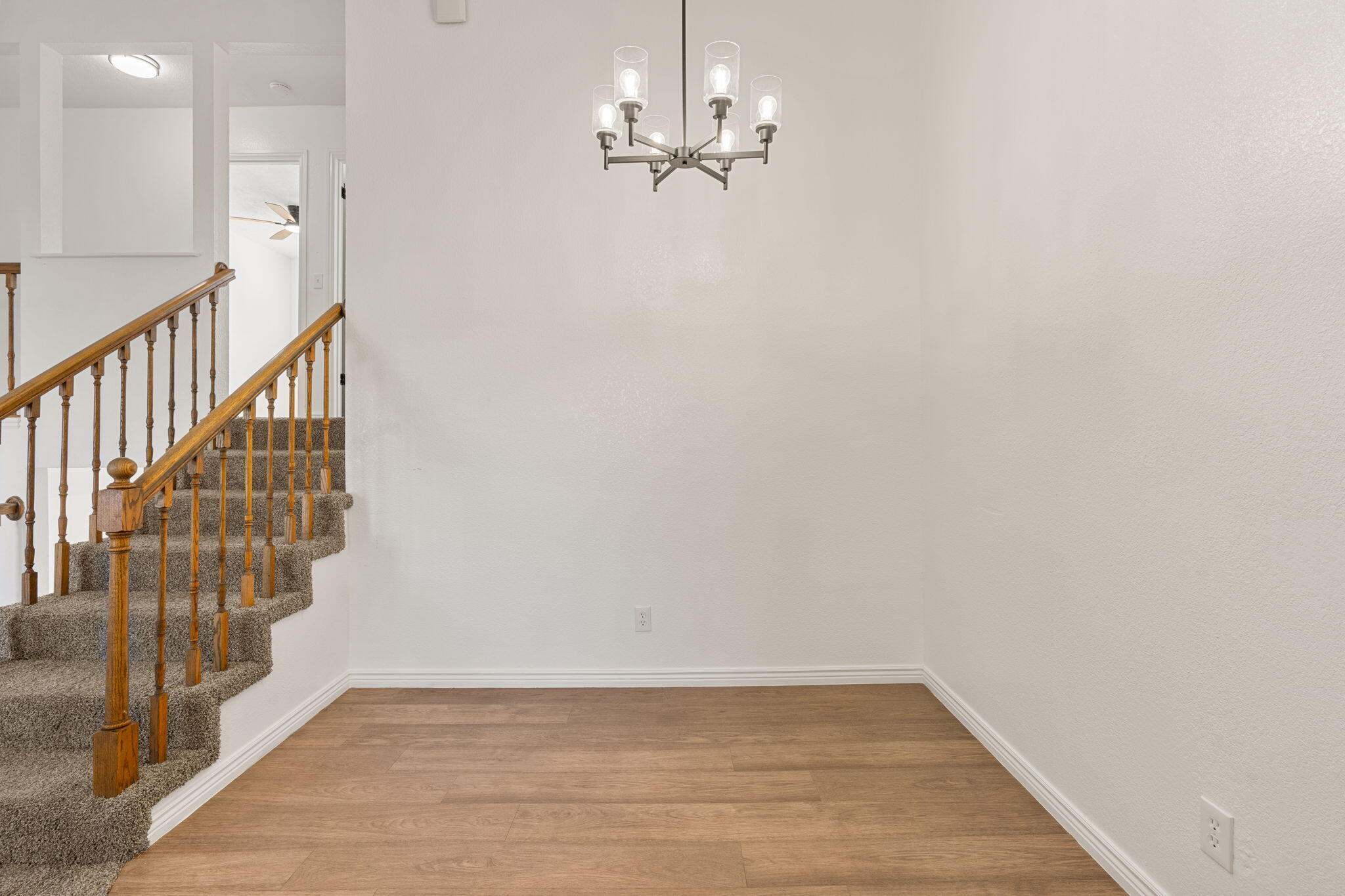 FLEETWOOD SQUARE CONDOS - Residential