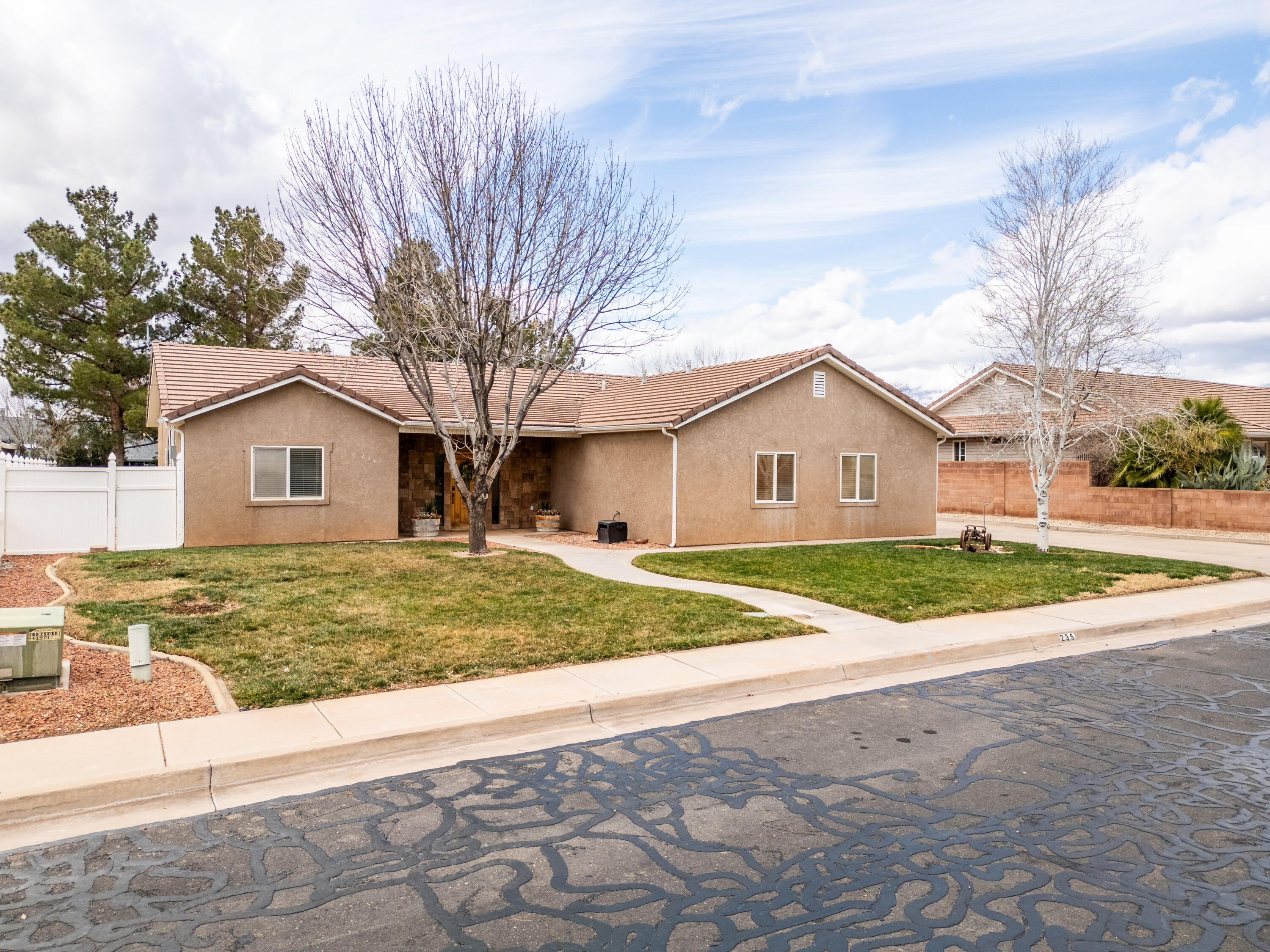 MESA VERDE - Residential