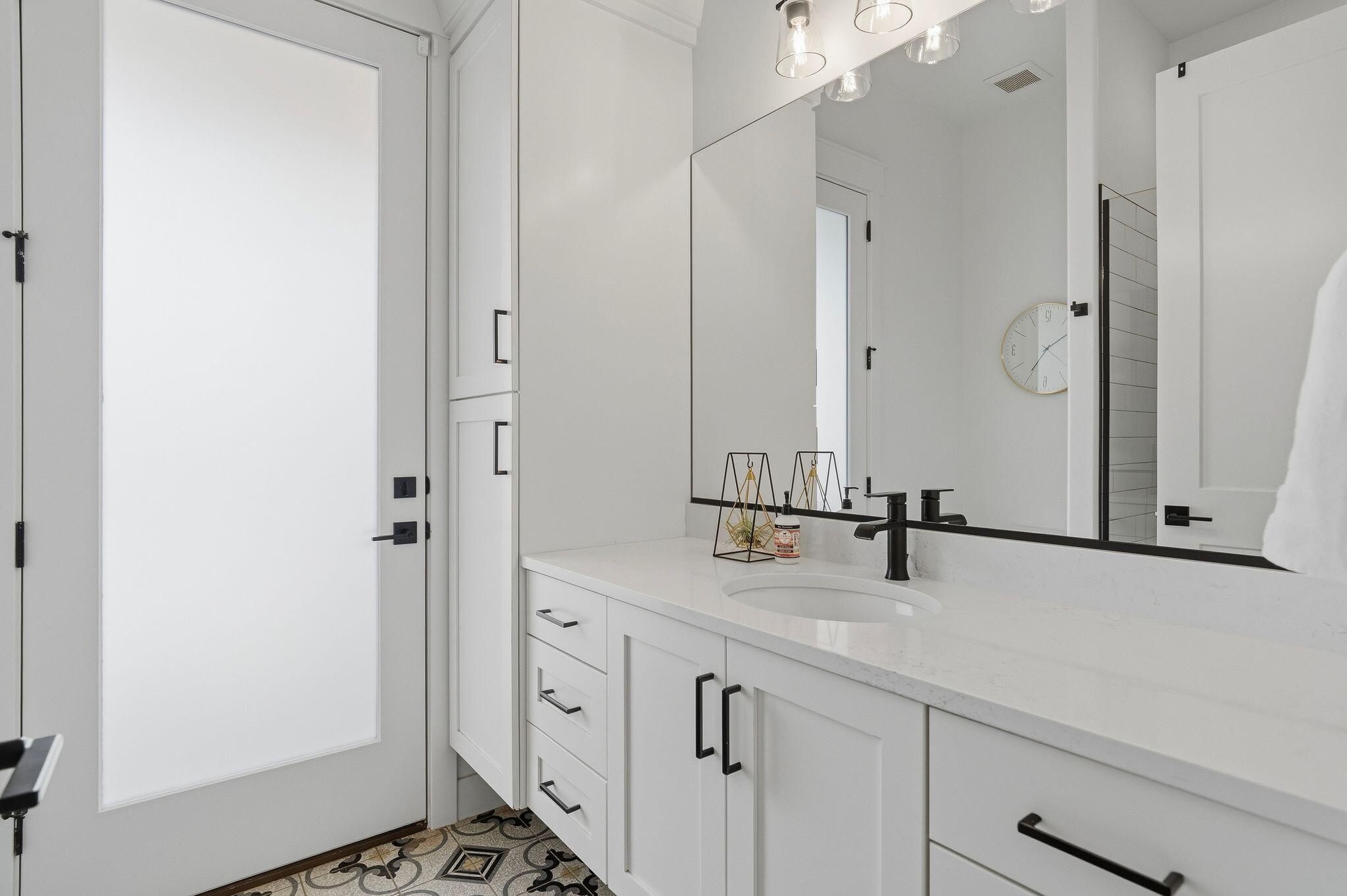 FIELDSTONE - Residential