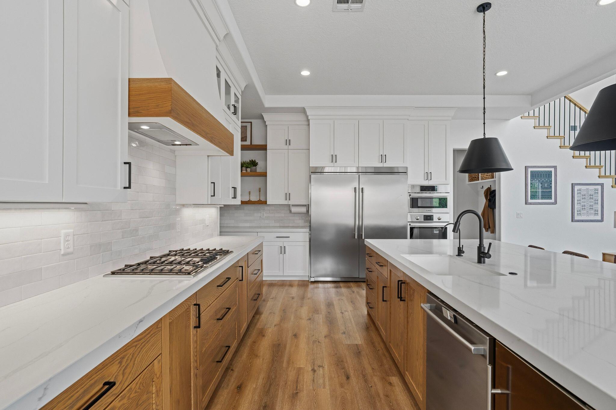 FIELDSTONE - Residential