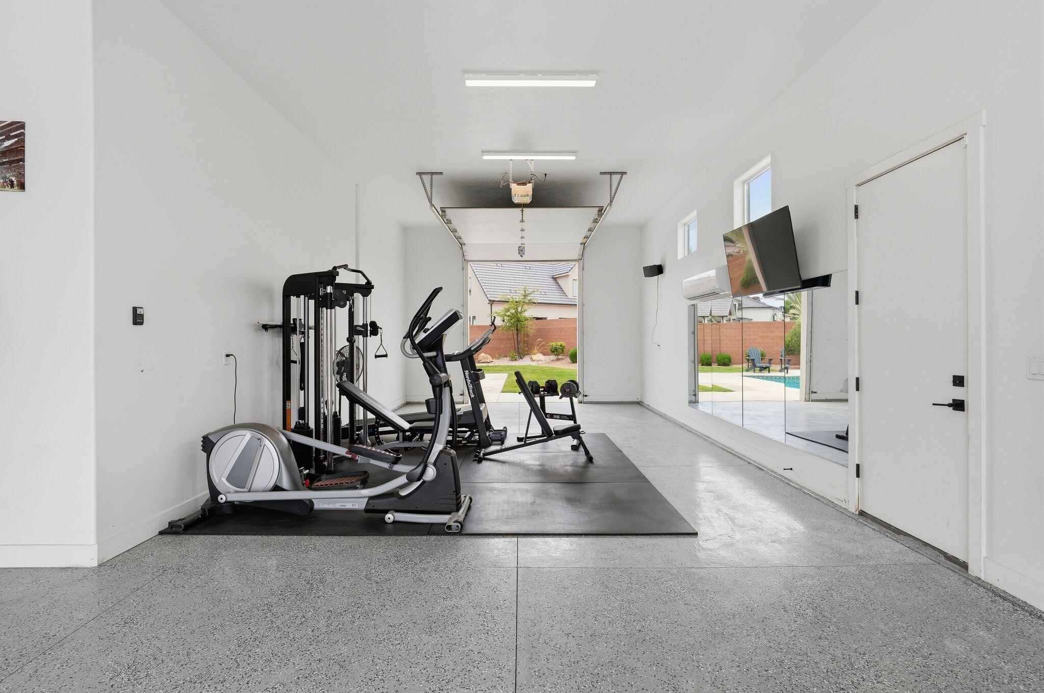 FIELDSTONE - Residential