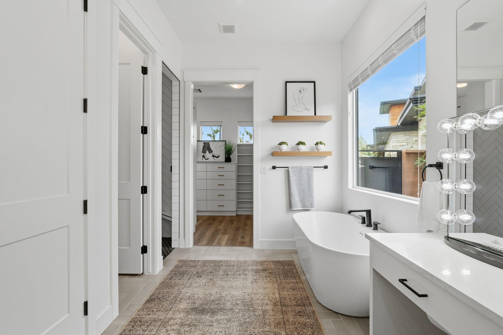 FIELDSTONE - Residential