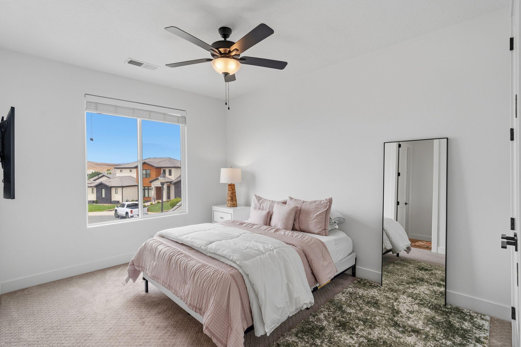 FIELDSTONE - Residential