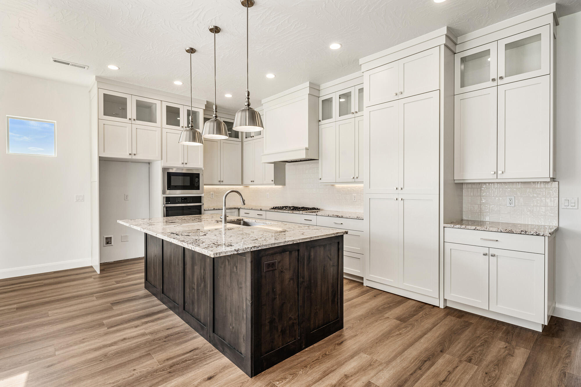 FRANKLIN FIELDS - Residential