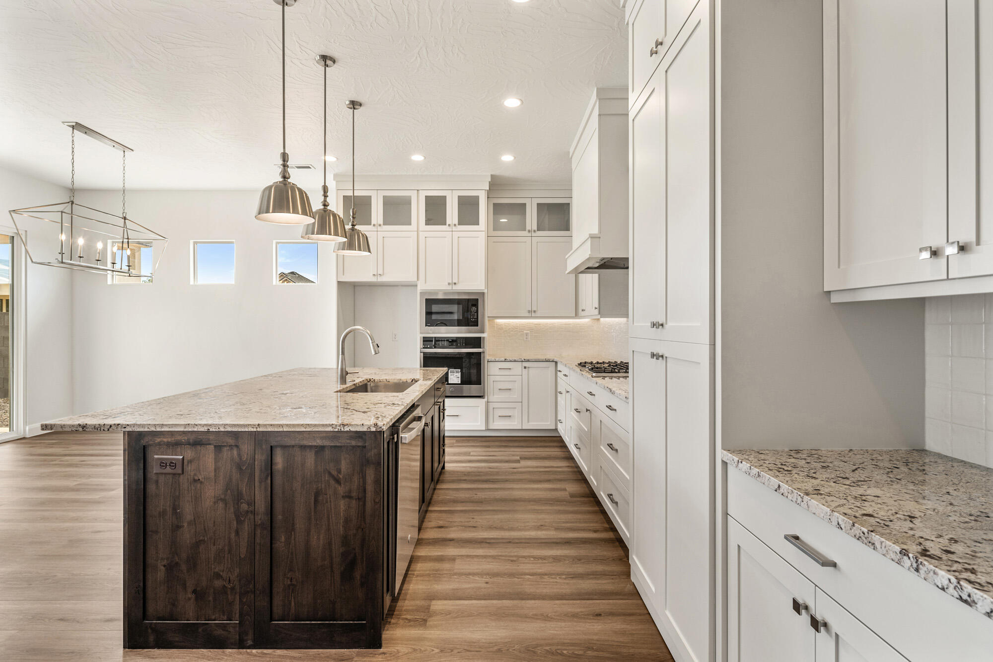 FRANKLIN FIELDS - Residential