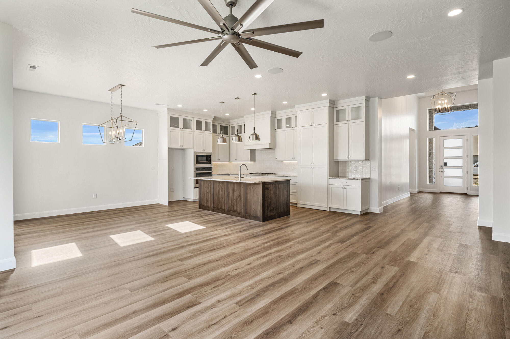 FRANKLIN FIELDS - Residential