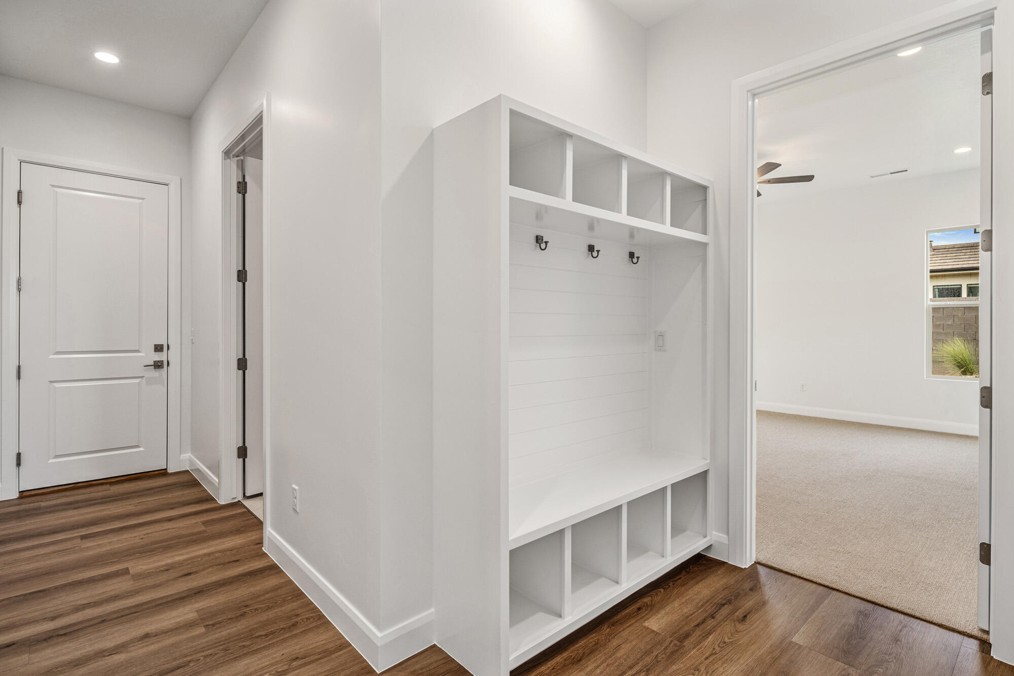 FRANKLIN FIELDS - Residential