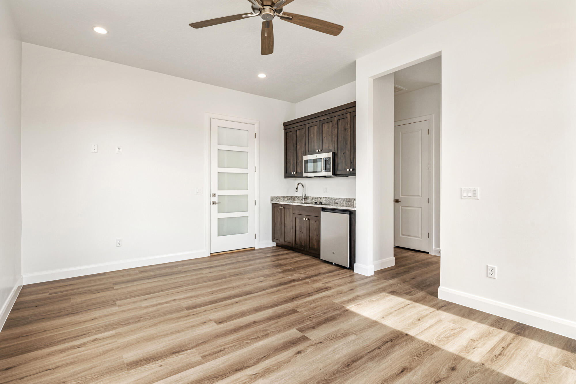 FRANKLIN FIELDS - Residential