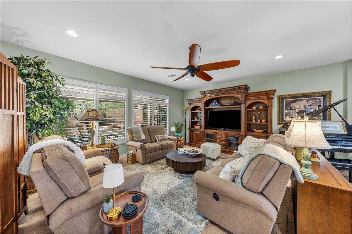 SUN RIVER - Residential
