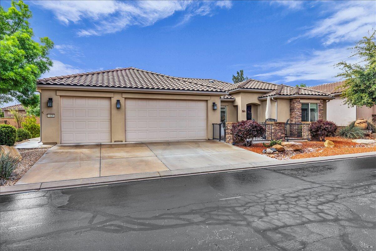 SUN RIVER - Residential