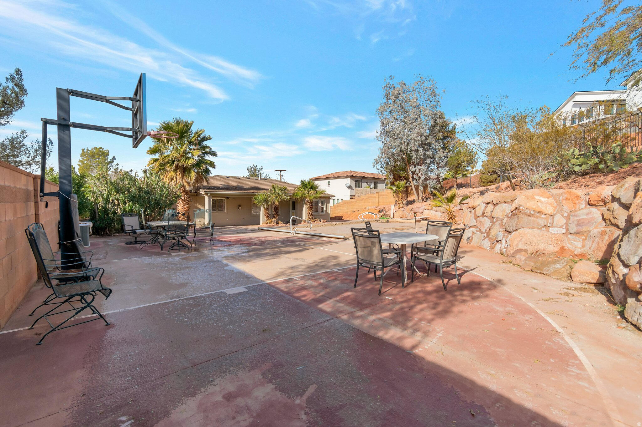 SHADOW MOUNTAIN - Residential