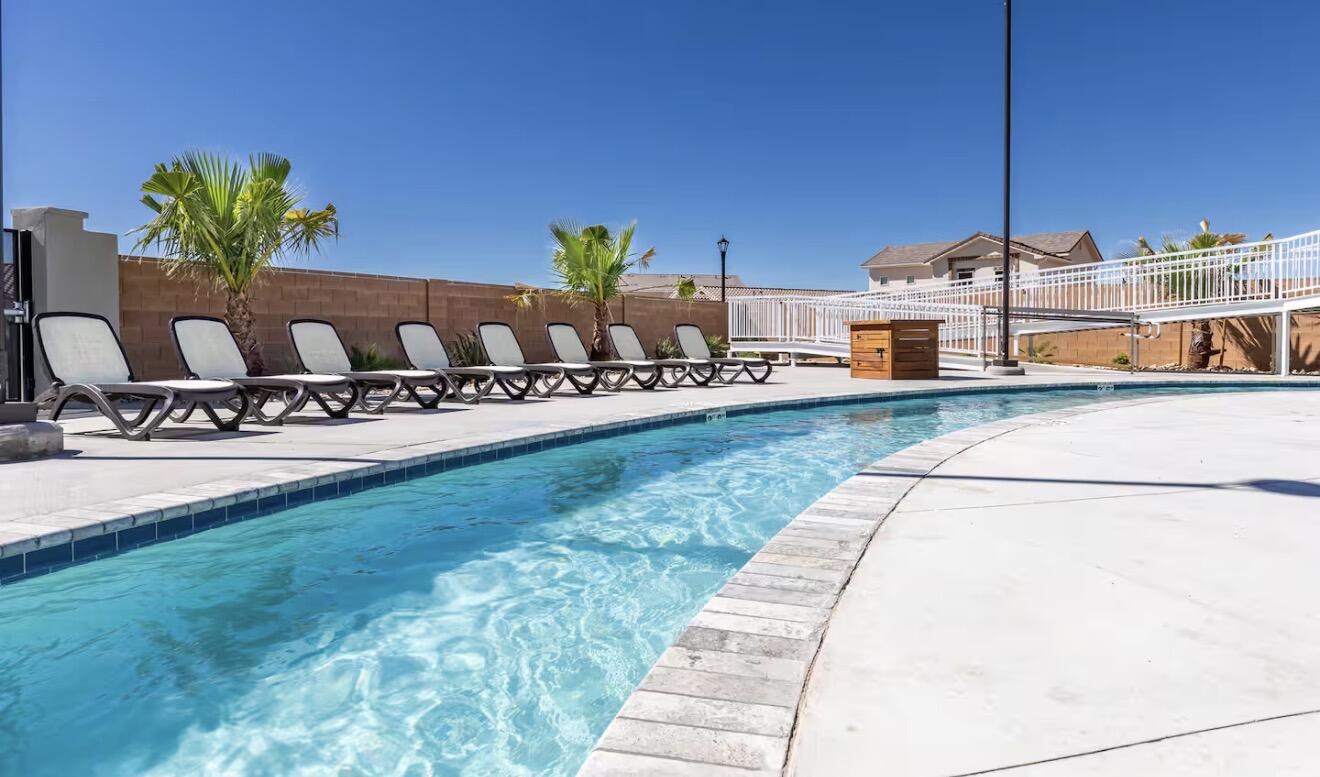 ESCONDIDO AT SIENNA HILLS - Residential