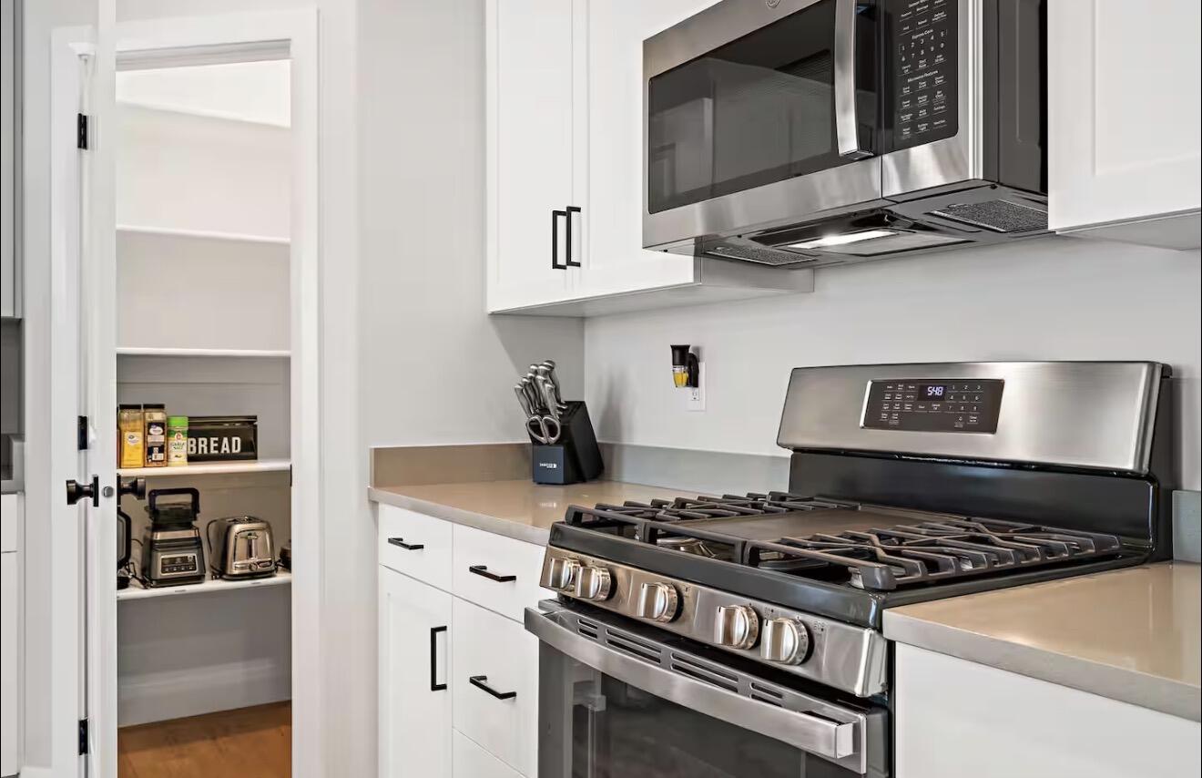 ESCONDIDO AT SIENNA HILLS - Residential