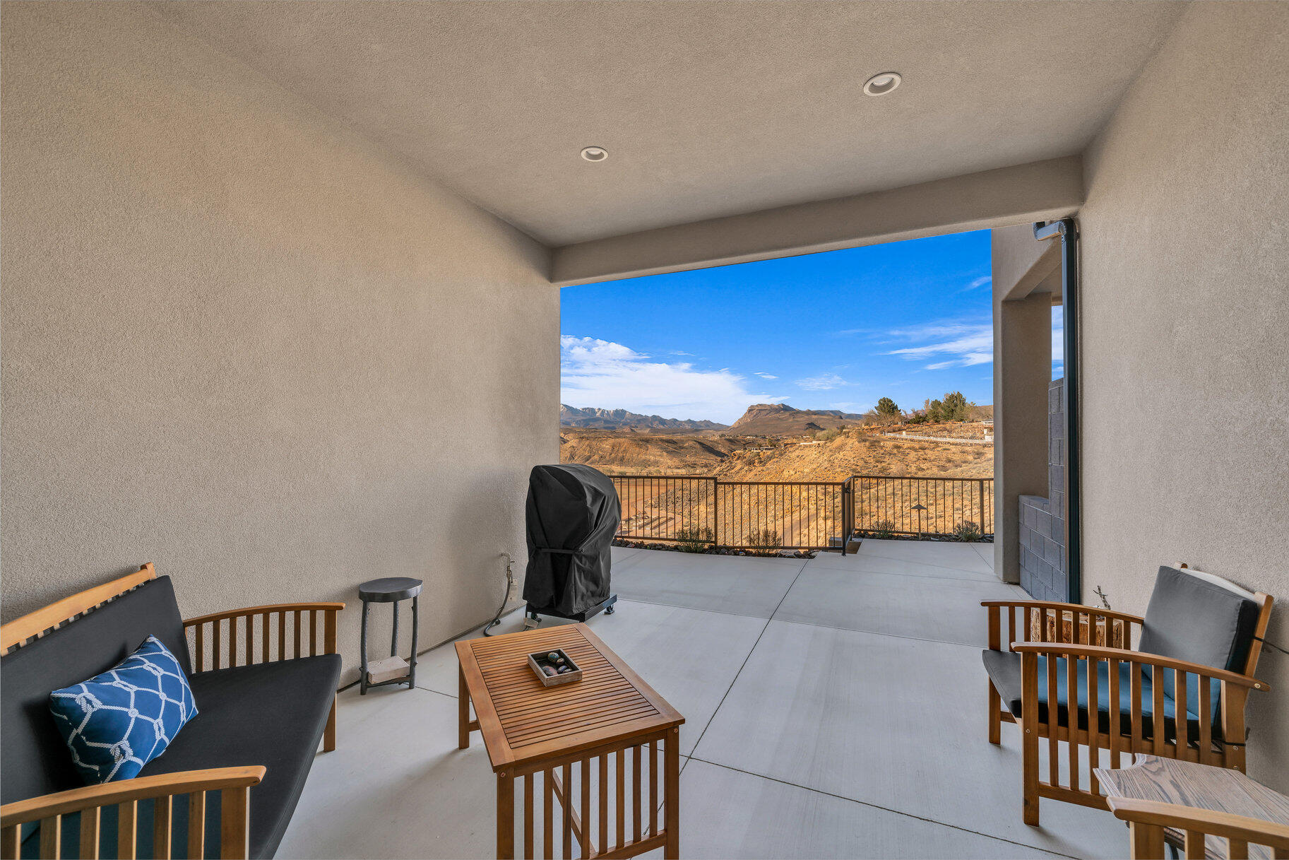 INDEPENDENCE POINT - Residential
