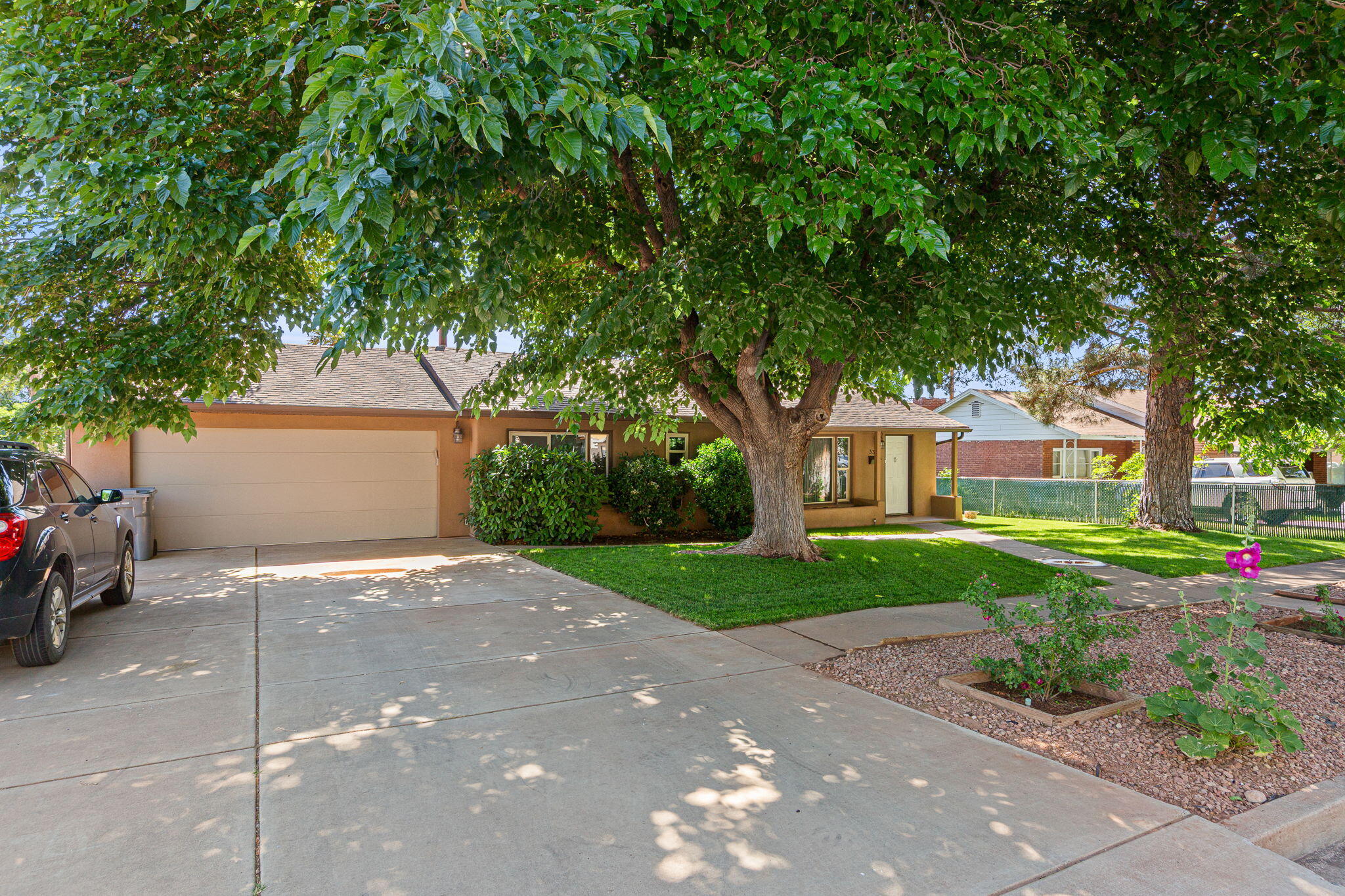 ST GEORGE TOWNSITE - Residential