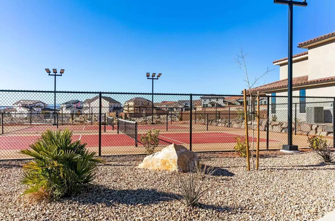 PASEOS AT SIENNA HILLS - Residential