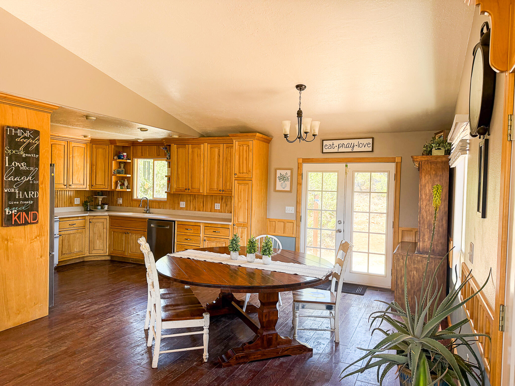 DIXIE DEER ESTATES - Residential