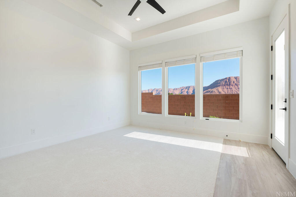 RED MOUNTAIN TERRACE - Residential