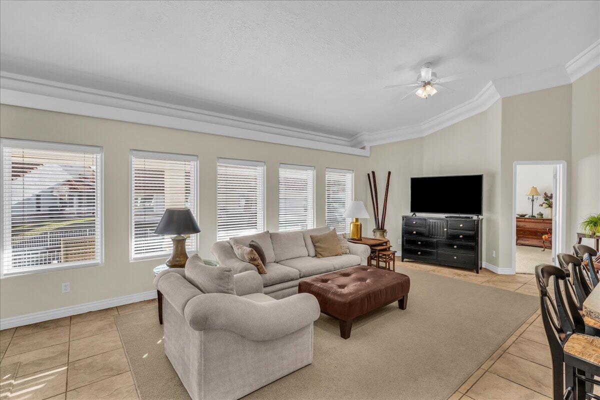 CRYSTAL LAKES TOWNHOMES - Residential
