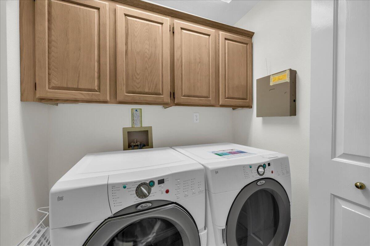 CRYSTAL LAKES TOWNHOMES - Residential